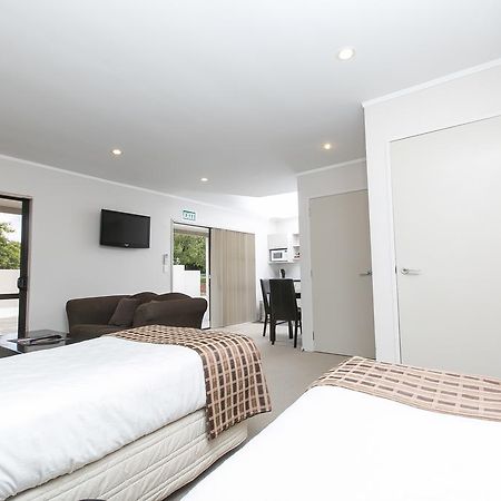 Pukekohe Parkview Motor Inn المظهر الخارجي الصورة
